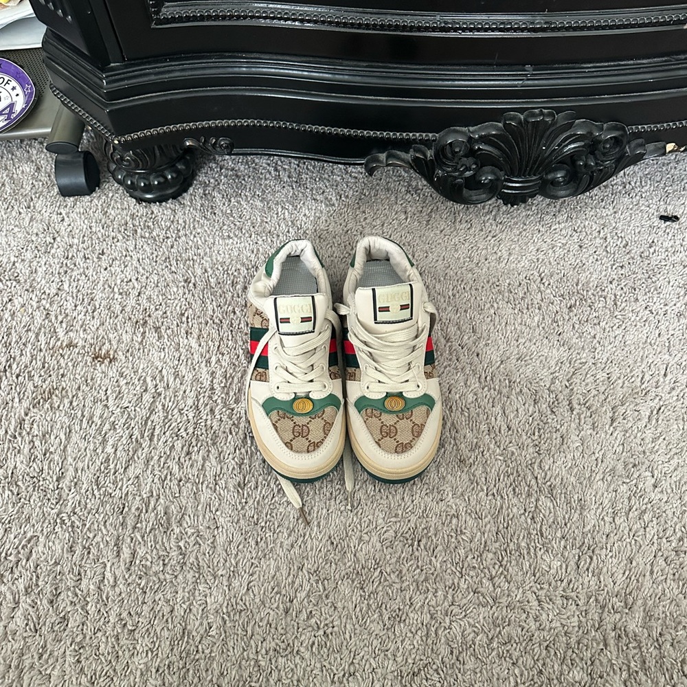 Gucci Kids Low-Top GG Canvas Sneakers with Green & Red Web